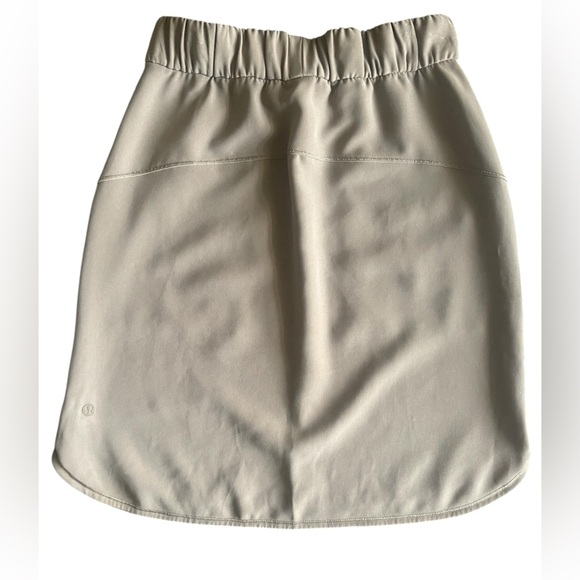 Lululemon On the Fly Skirt - Frontier Color - Picture 4 of 8